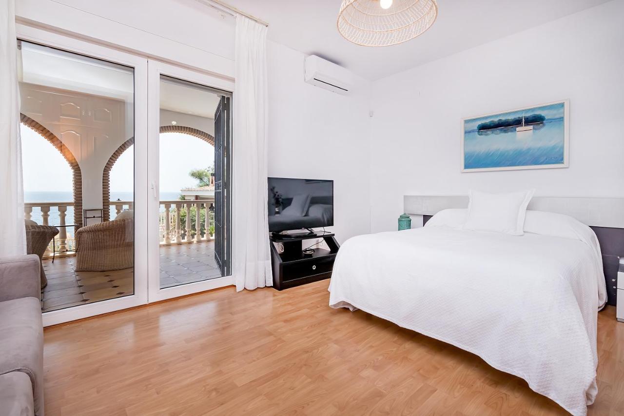 Bhost - Sunrise Villa Benalmadena